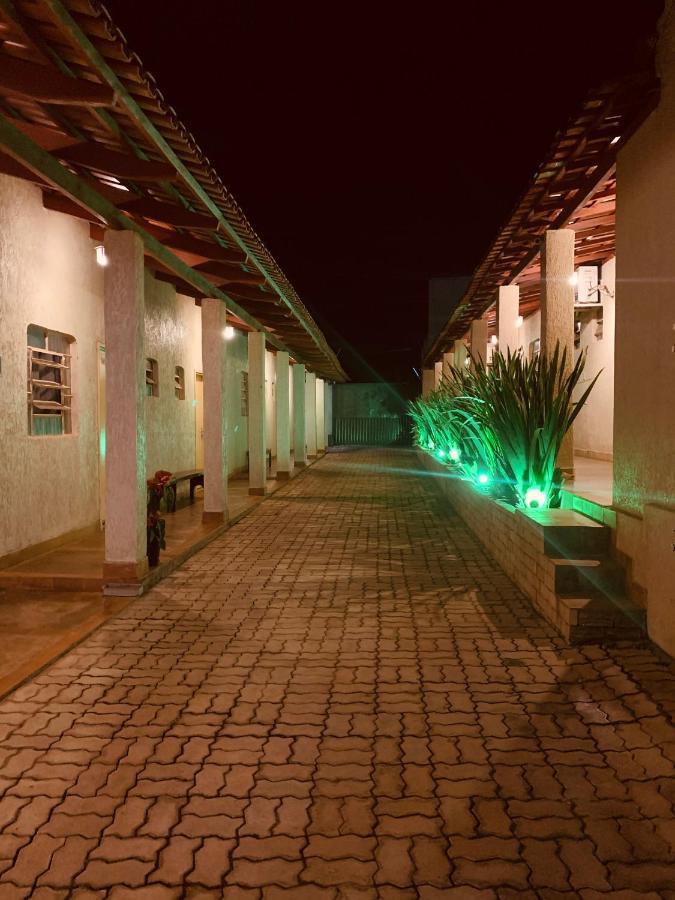 Hotel Pousada Marra Catalao Ngoại thất bức ảnh