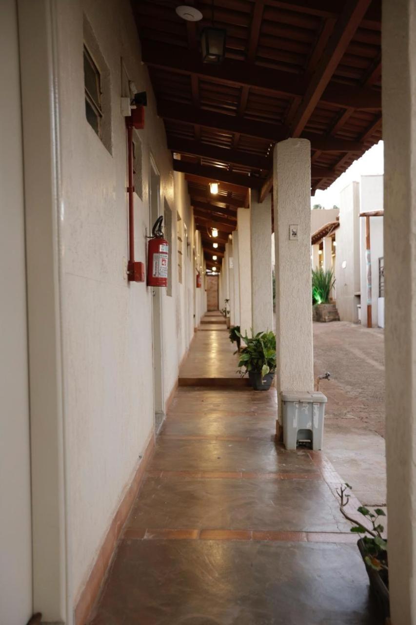 Hotel Pousada Marra Catalao Ngoại thất bức ảnh