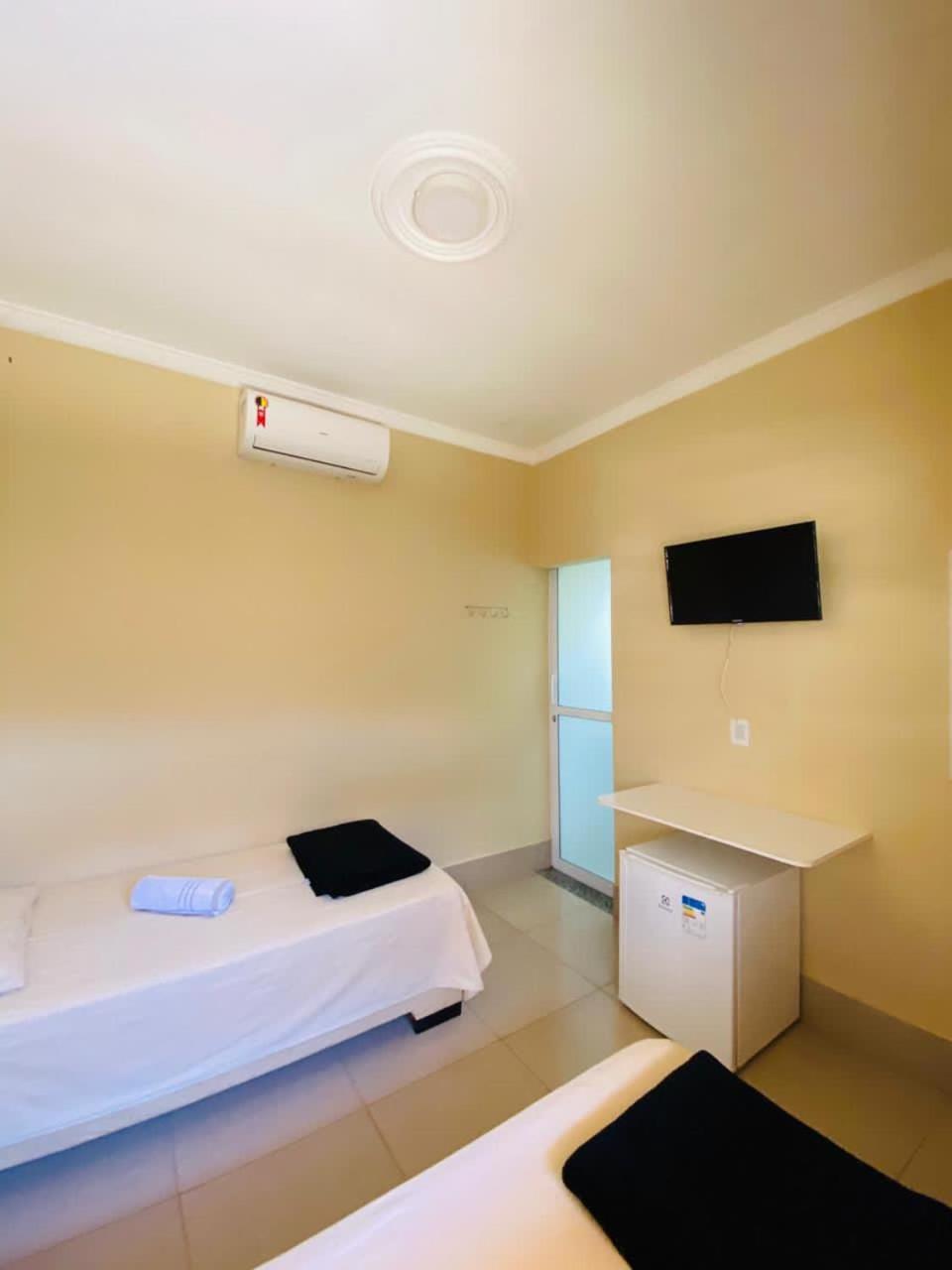 Hotel Pousada Marra Catalao Ngoại thất bức ảnh
